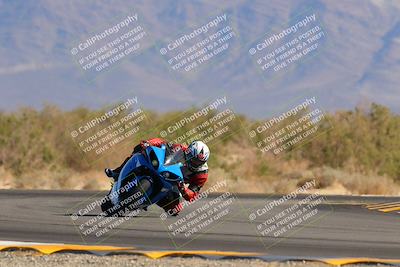 media/Nov-06-2022-SoCal Trackdays (Sun) [[208d2ccc26]]/Turn 7 Set 2 (1050am)/